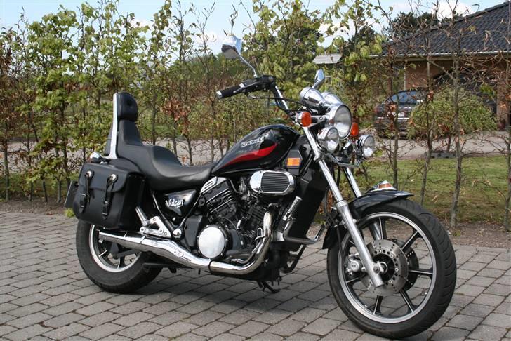 Kawasaki Vulcan VN700 - SOLGT billede 6