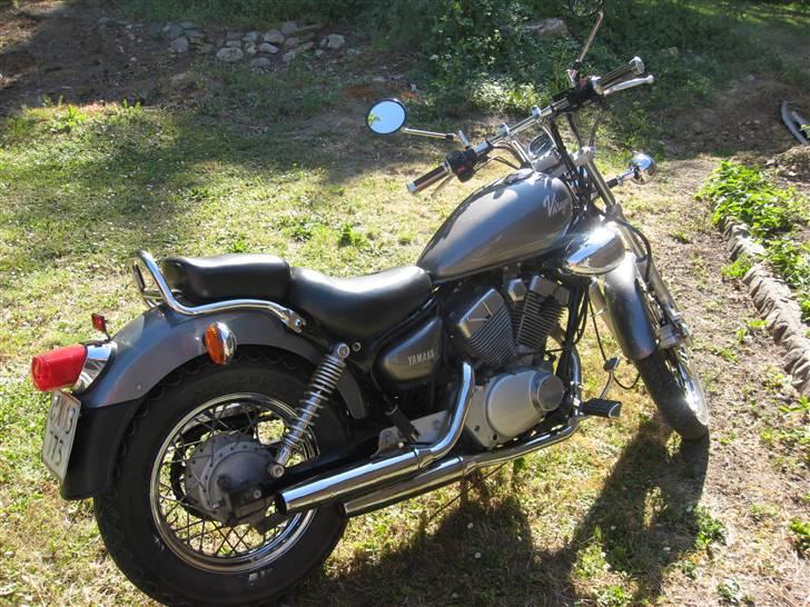 Yamaha Virago 250 - efter en god gang pusning og polering billede 3