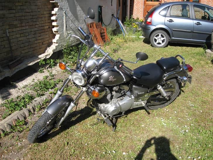 Yamaha Virago 250 - efter en god gang pusning og polering billede 4