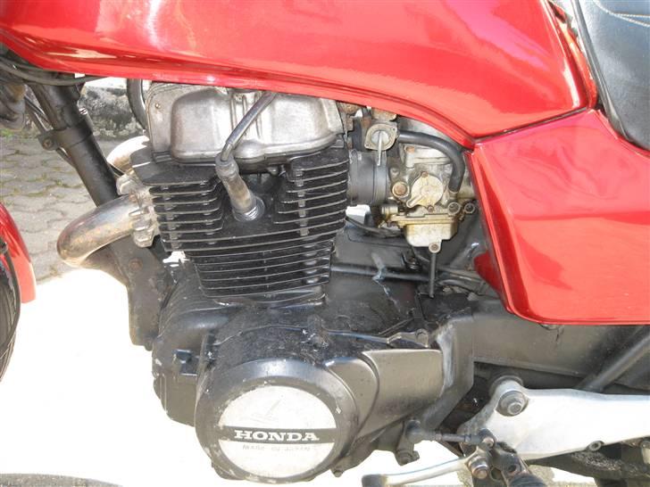 Honda CB 400 billede 8