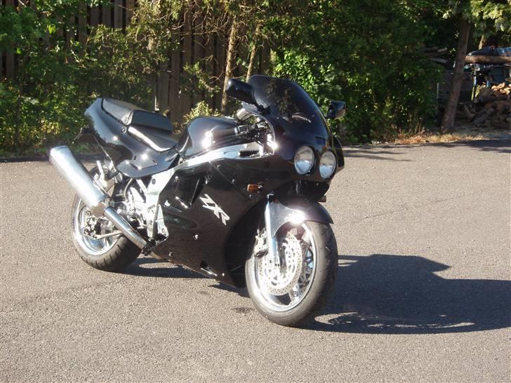 Kawasaki ZXR 750 .solgt billede 10