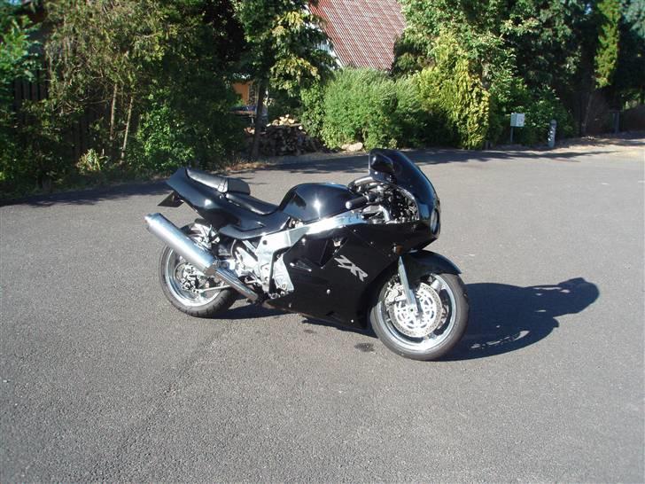 Kawasaki ZXR 750 .solgt billede 12