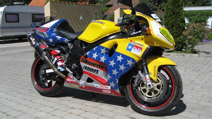 Suzuki TL1000R billede 1