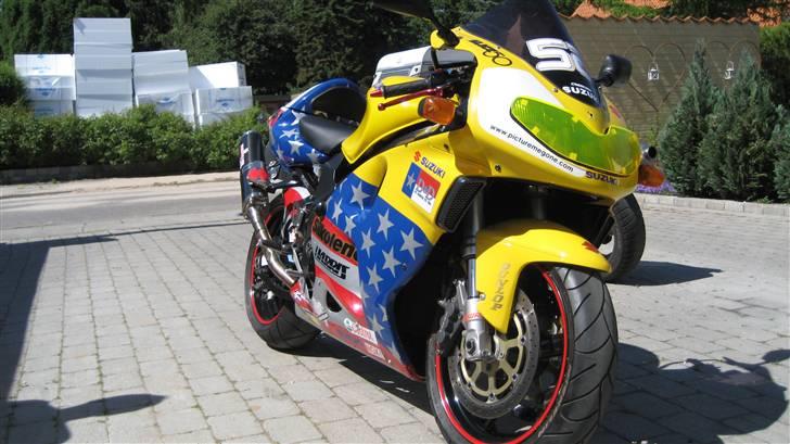 Suzuki TL1000R billede 3