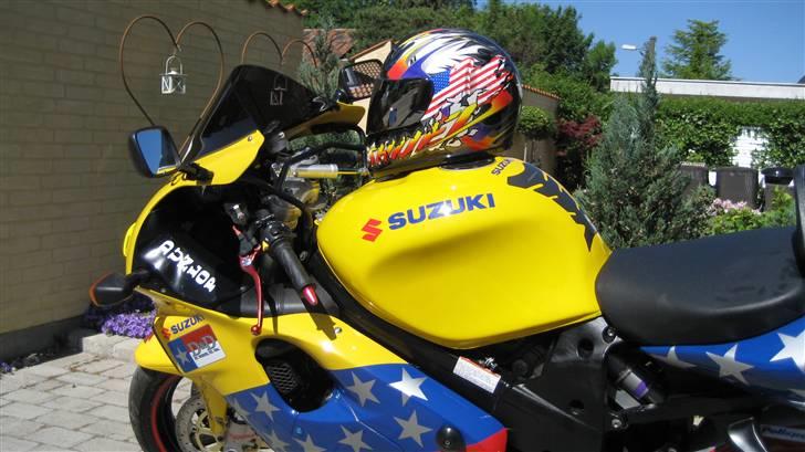 Suzuki TL1000R billede 9