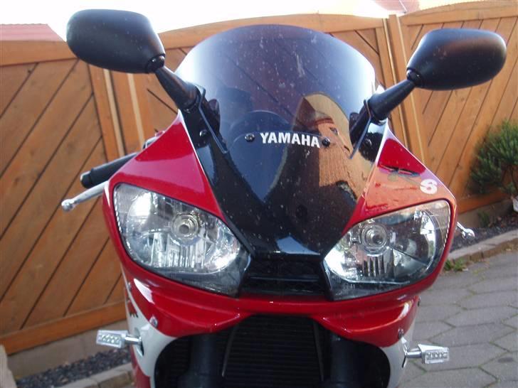 Yamaha YZF R6      (solgt) billede 7