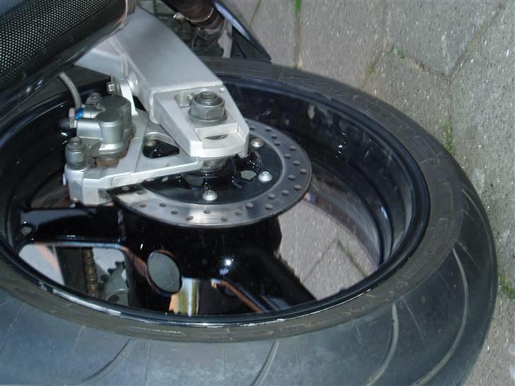 Yamaha YZF R6      (solgt) billede 9