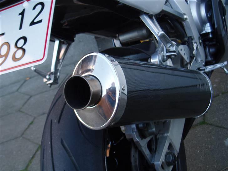 Yamaha YZF R6      (solgt) billede 12