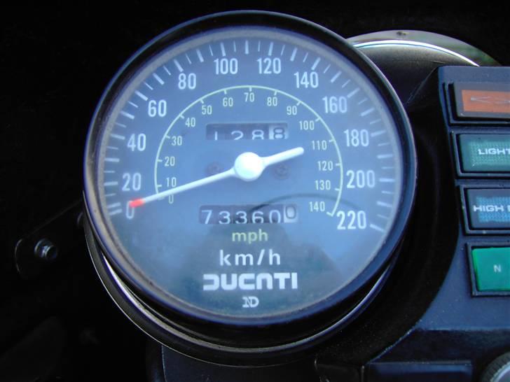 Ducati SL500 pantah - 73360 km og stadig honing ridser i cylinder.. italiensk når det er bedst billede 8