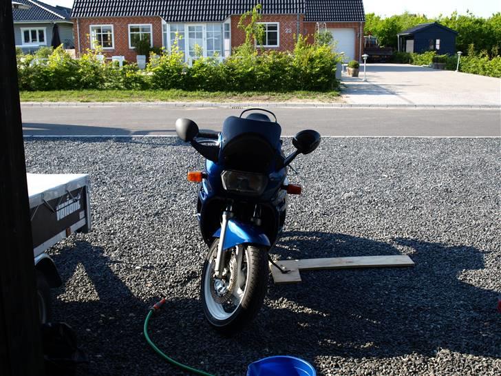 Suzuki GSX 600 F*Solgt* billede 3