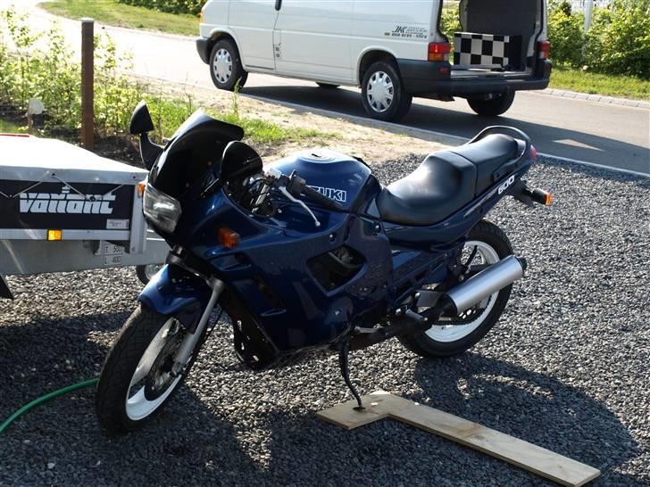 Suzuki GSX 600 F*Solgt* billede 4