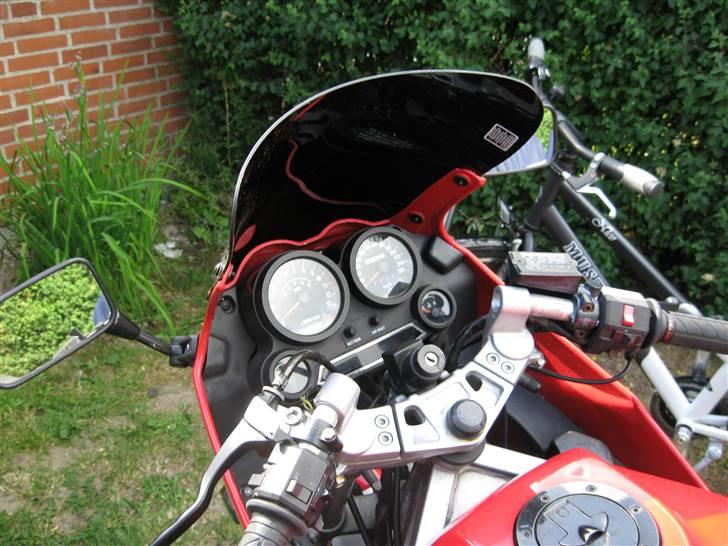 Kawasaki GPZ 600 R *SOLGT* - Nyt touring kåbeglas, mørkt, 2.5 cm højere end normalt :) billede 19