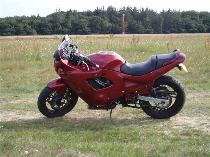 Suzuki gsx 600 f billede 2