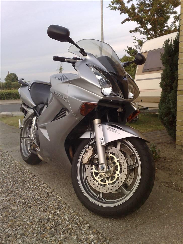 Honda VFR 800 VTEC billede 3