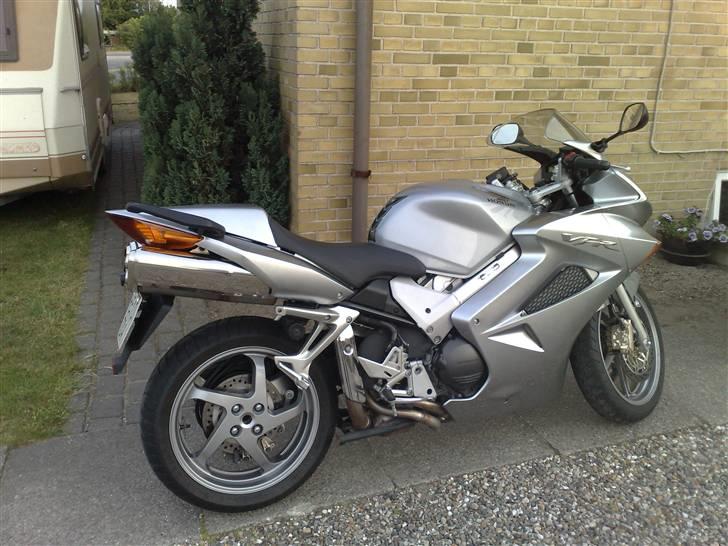 Honda VFR 800 VTEC billede 6