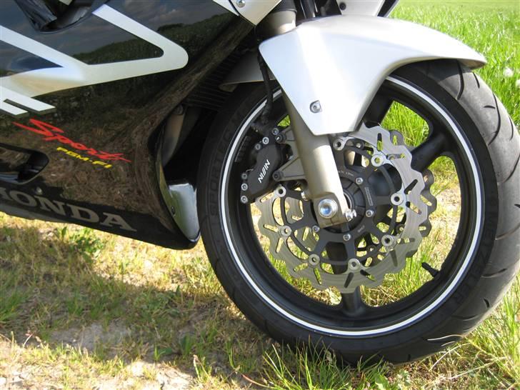 Honda CBR 600 f-sport - dejlige store wawe skiver, koster spidsen billede 4