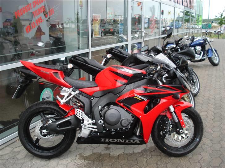 Honda Honda CBR 1000RR Fireblad billede 3