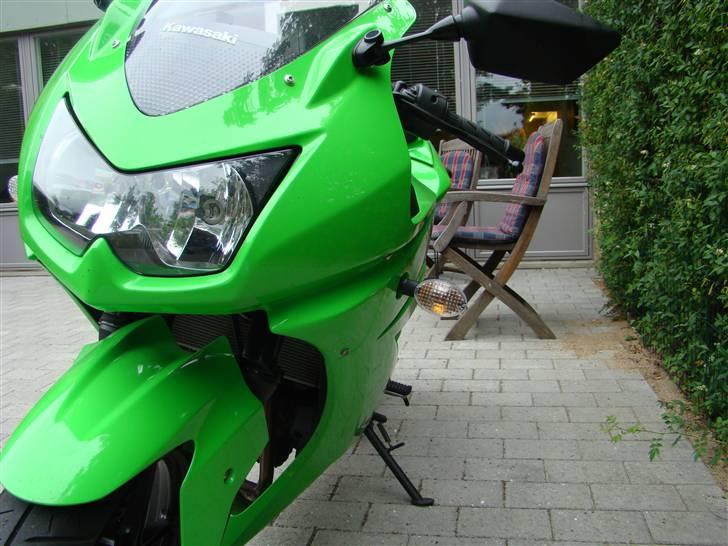 Kawasaki Ninja 250R (Solgt) billede 4