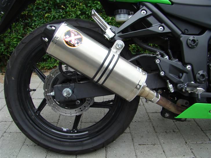 Kawasaki Ninja 250R (Solgt) billede 6