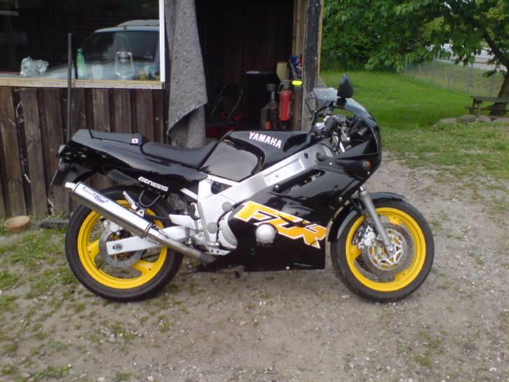 Yamaha FZR600 GENESIS billede 3