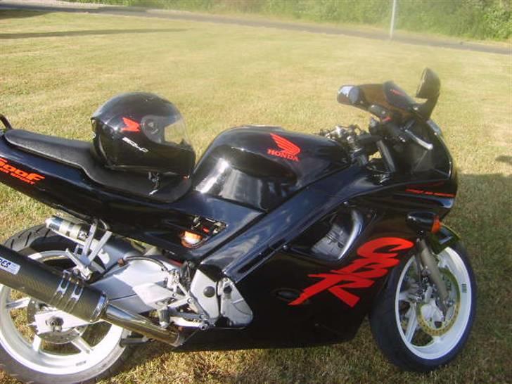 Honda CBR F2 billede 13