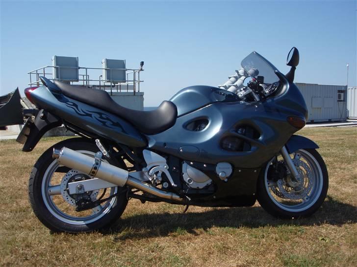 Suzuki GSX600F billede 3