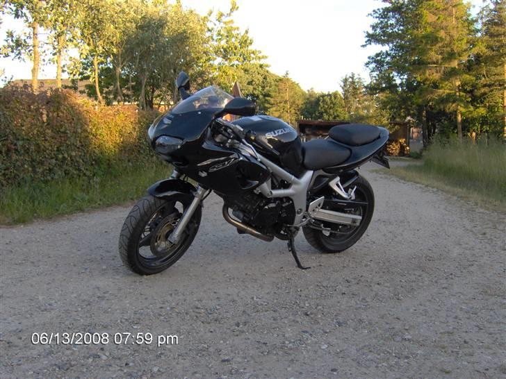 Suzuki SV 650 S (SOLGT) billede 6