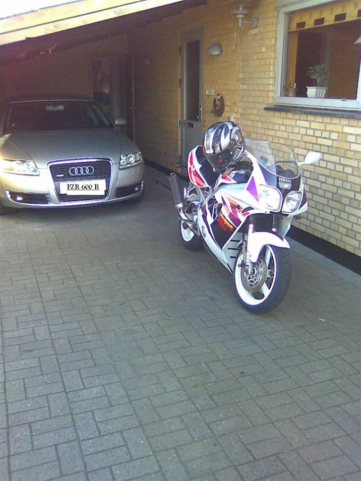 Yamaha FZR 600R billede 5