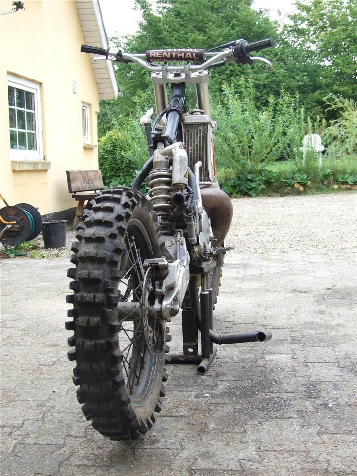 Yamaha Den Flyvende Hollænder - så blev den skildt ad, for at rense kaburator og skifte lidningsnet ( og vasket ) ;-D billede 9