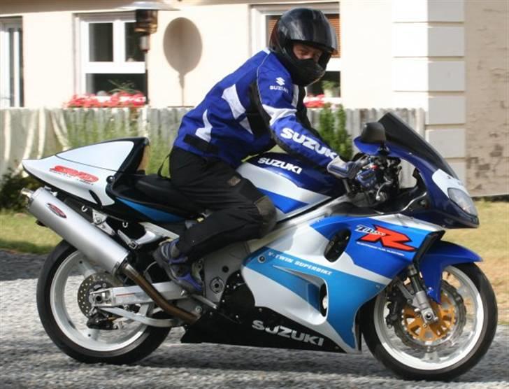 Suzuki TL 1000 R billede 1