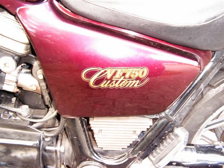 Honda VF 750 COSTUM billede 7