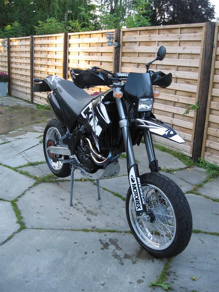 Kawasaki Z 750 Solgt - Min forrige cykel, KTM LC4 Supermotard billede 13