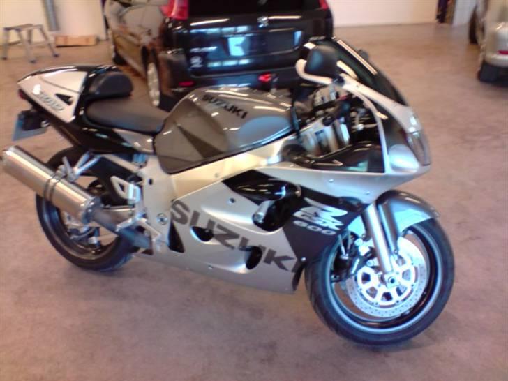 Suzuki GSX-R 600 **Solgt** billede 3
