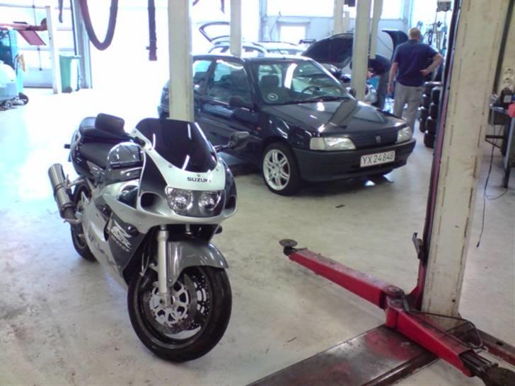 Suzuki GSX-R 600 **Solgt** billede 6