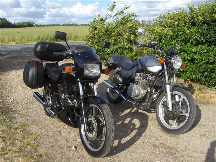 Kawasaki GpZ 550  *TIL SALG* - Min og mandens MC´er billede 14