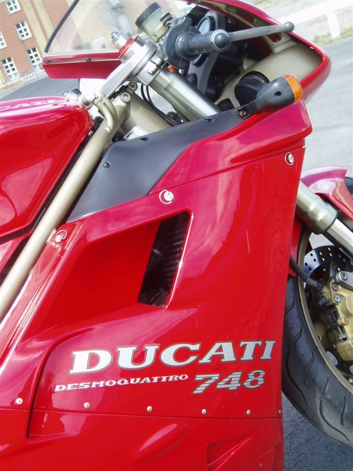Ducati 748 billede 5