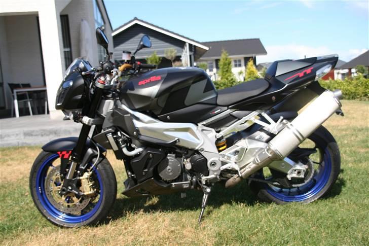 Aprilia Tuono 1000 (SOLGT) billede 4