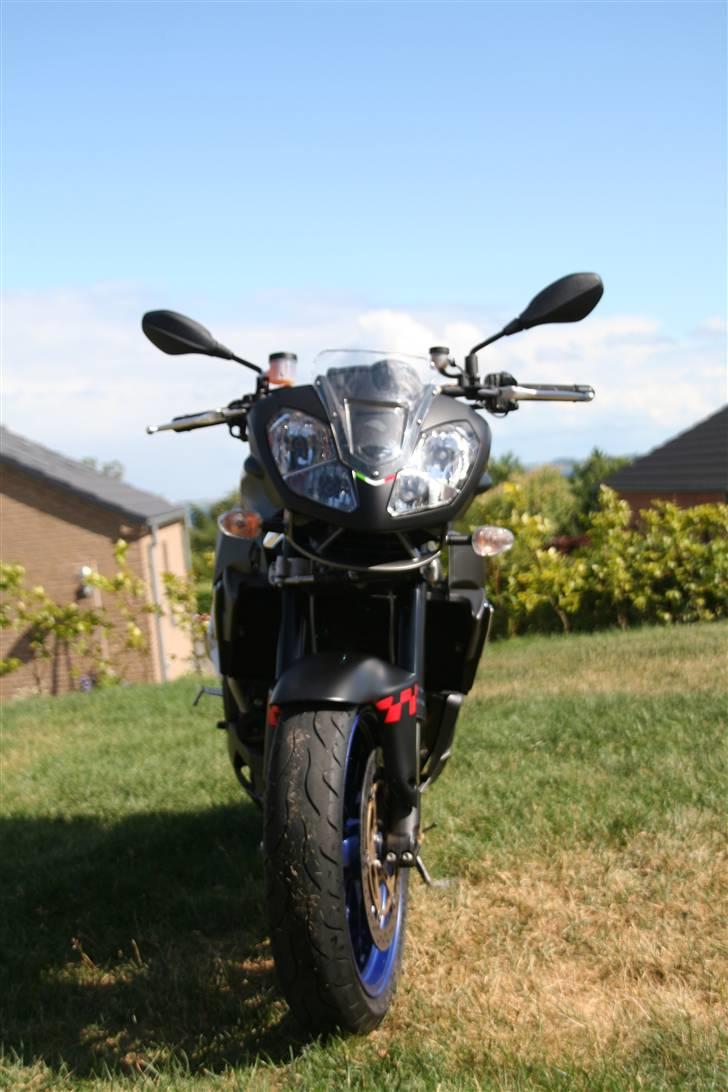 Aprilia Tuono 1000 (SOLGT) billede 6