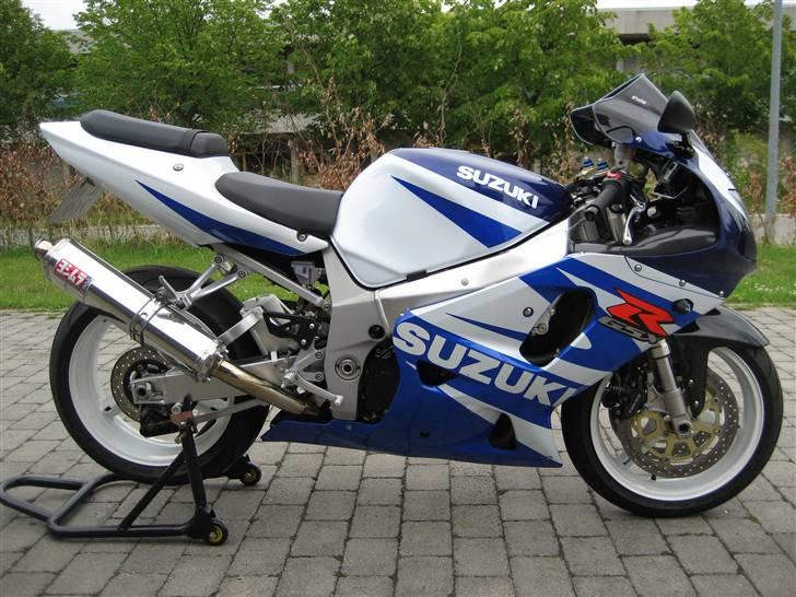 Suzuki Gsx-R 750 K2 #Stjålet# - Her har jeg lige fået mont, min Yoshimura... billede 17