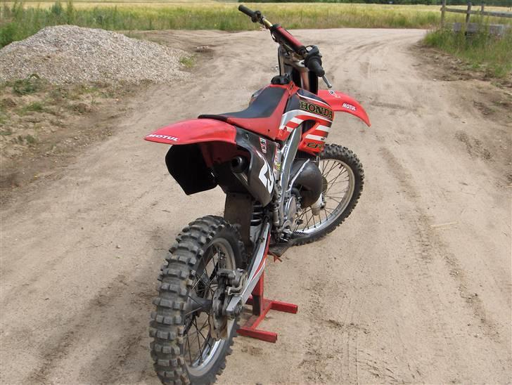 Honda CR 125 R (Solgt) - med "baneracer" skjolde billede 14