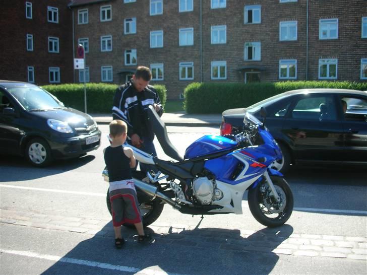 Suzuki GSX 650 Fk8 billede 6