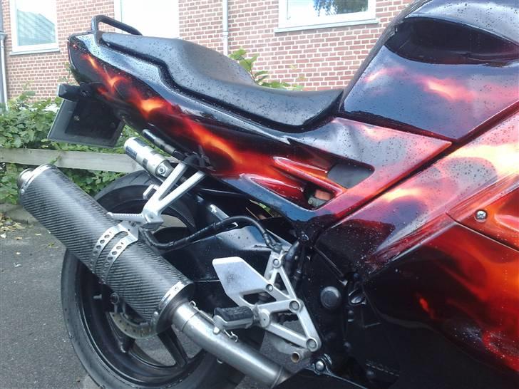 Honda CBR 600 F2 "SOLGT" - Den nye lakering billede 9