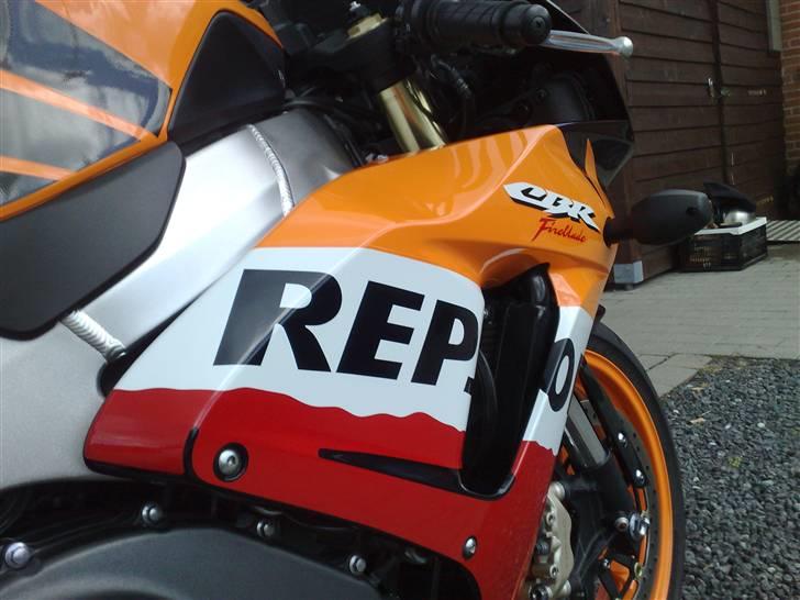 Honda CBR 1000 RR (Repsol) billede 11