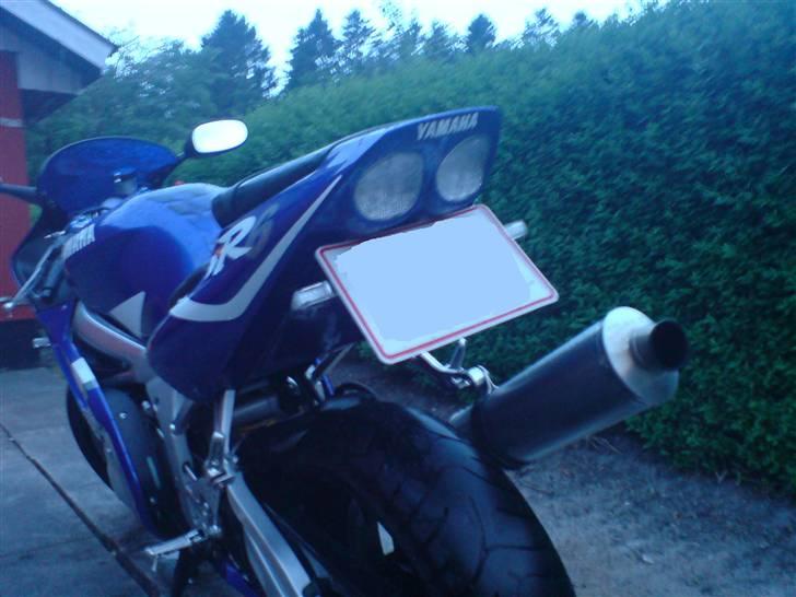 Yamaha YZF R6 billede 4