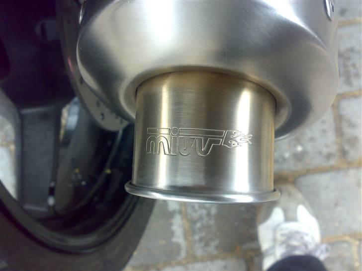 Suzuki Sv 1000N k7 billede 5