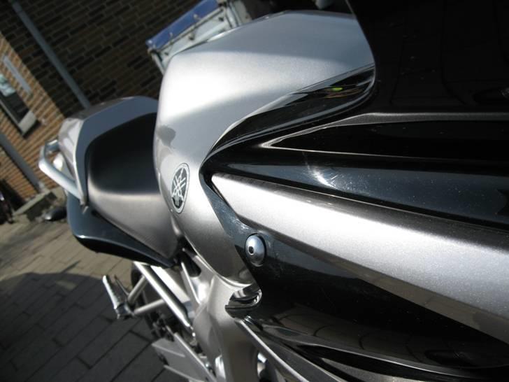 Yamaha FZ6s Fazer *Solgt* billede 8