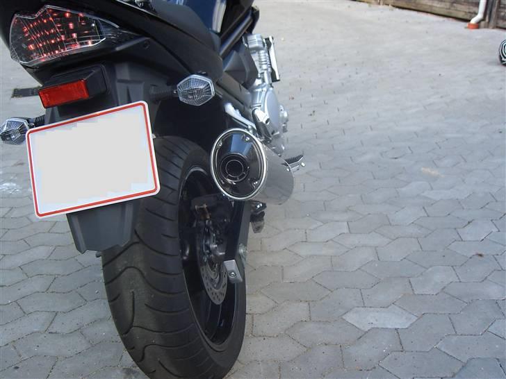 Suzuki GSF650 AK8 ( Solgt ) billede 15