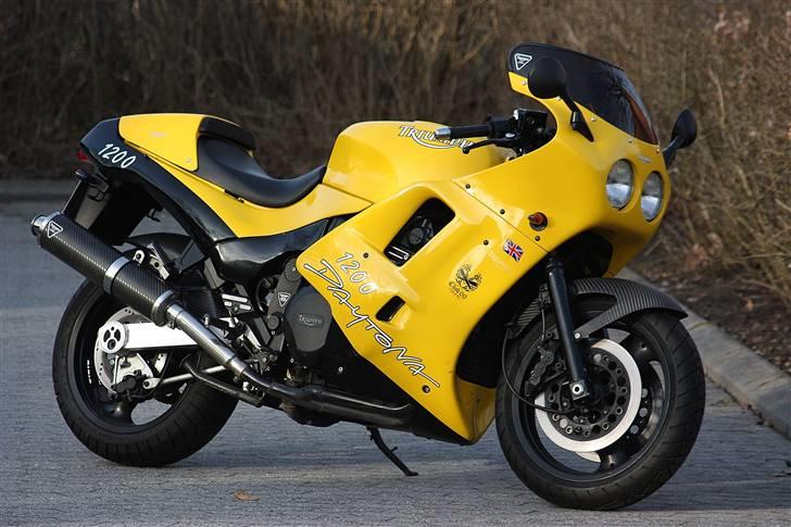 Triumph Daytona 1200 billede 1