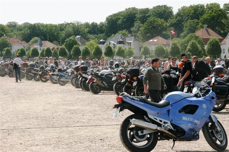 Suzuki GSX 600 F ( solgt 2010 ) - Århus chopperklub ved hvad gode stil er :-)  billede 18