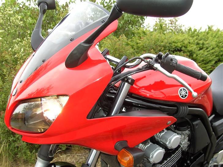 Yamaha FZS600S billede 3